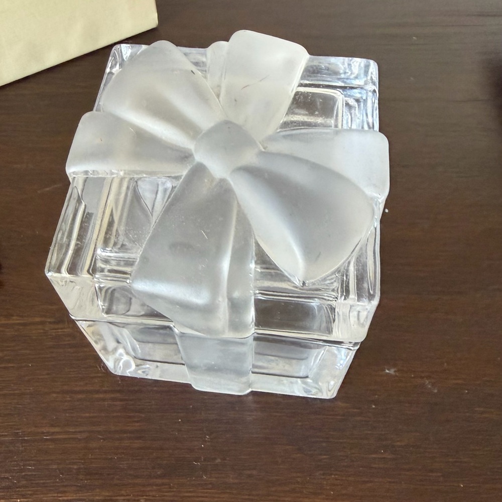 Tiffany & Co. Glass Gift Box Trinket Dish with Frosted Bow